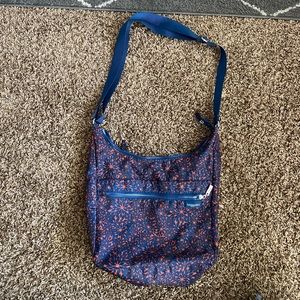 Dark Blue and Red Adjustable Spacious Baggallini